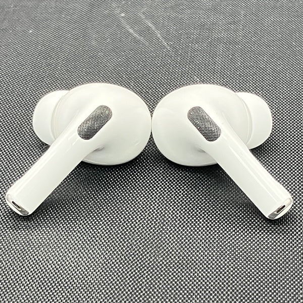 【中古】AirPods Pro (第2世代) MQD83J/A【日本橋】