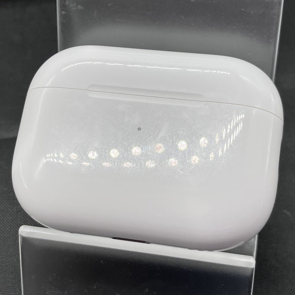 MagSafe充電ケース(USB-C)AirPodsPro第2世代MTJV3JA Apple AirPods Pro 第2世代 MagSafe充電ケース(USB-C)付き
