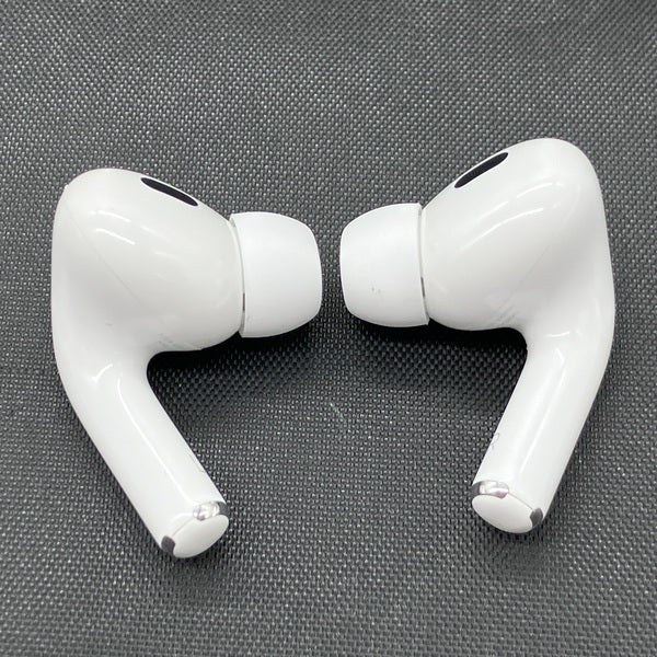 【中古】MagSafe充電ケース(USB-C)付きAirPods Pro(第2世代) MTJV3JA【秋葉原】