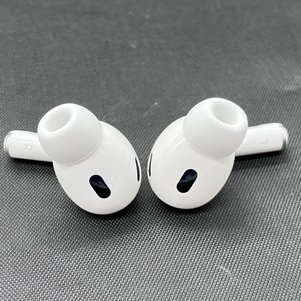 Apple 【中古】MagSafe充電ケース(USB-C)付きAirPods Pro(第2