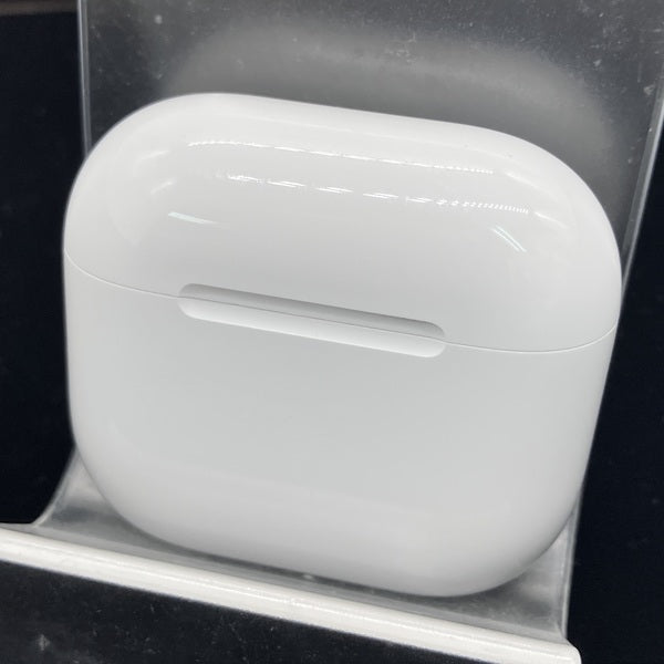 【中古】AirPods 4 MXP93J/A（アクティブノイズキャンセリング搭載）【名古屋】