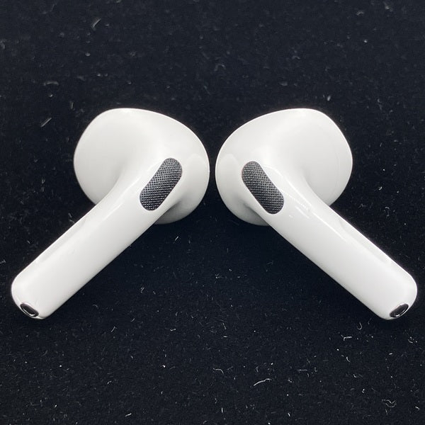 【中古】AirPods 4 MXP93J/A（アクティブノイズキャンセリング搭載）【名古屋】