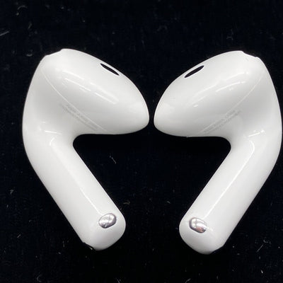 【中古】AirPods 4 MXP93J/A（アクティブノイズキャンセリング搭載）【名古屋】