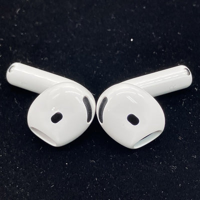 【中古】AirPods 4 MXP93J/A（アクティブノイズキャンセリング搭載）【名古屋】