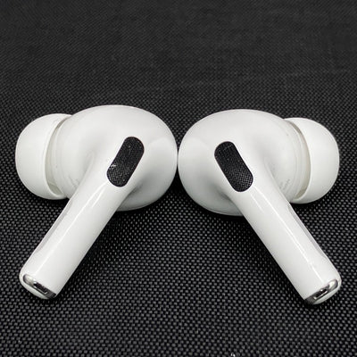 【中古】MagSafe充電ケース(USB-C)付きAirPods Pro(第2世代) MTJV3JA【秋葉原】