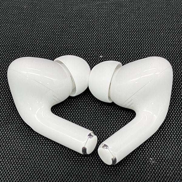 Apple 【中古】MagSafe充電ケース(USB-C)付きAirPods Pro(第2