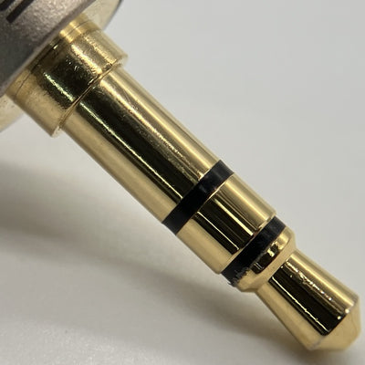 【中古】Que【日本橋】