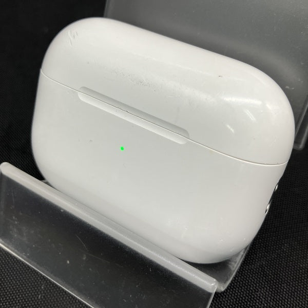 AirPods Pro(第2世代)Lightning【中古・本体、充電ケース】 Apple 【中古】AirPods Pro (第2世代) 充電ケース (Lightning