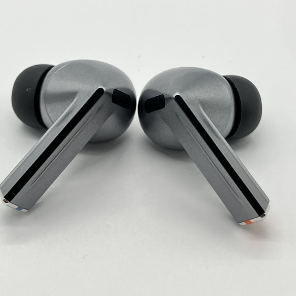【中古】Galaxy Buds3 Pro シルバー 【SM-R630NZAAXJP】【秋葉原】