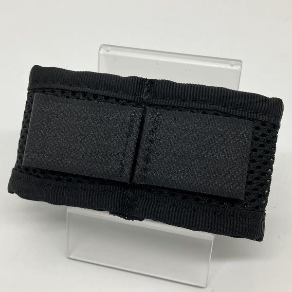 【中古】差し込むだけのハウジング保護用ふわふわツインチューブケース ブラック＜イヤホンが絡まないケーブル固定用ストッパー付き＞【VD608-BK】【秋葉原】