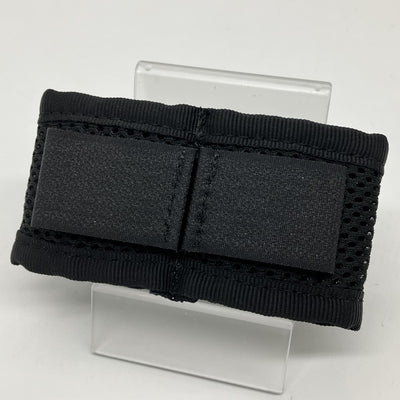 【中古】差し込むだけのハウジング保護用ふわふわツインチューブケース ブラック＜イヤホンが絡まないケーブル固定用ストッパー付き＞【VD608-BK】【秋葉原】