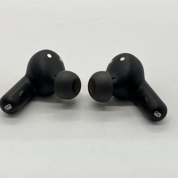 【中古】LIVE BEAM 3 ブラック【JBLLIVEBEAM3BLK】【秋葉原】