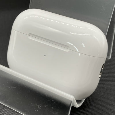【中古】MagSafe充電ケース(USB-C)付きAirPods Pro(第2世代) MTJV3JA【秋葉原】