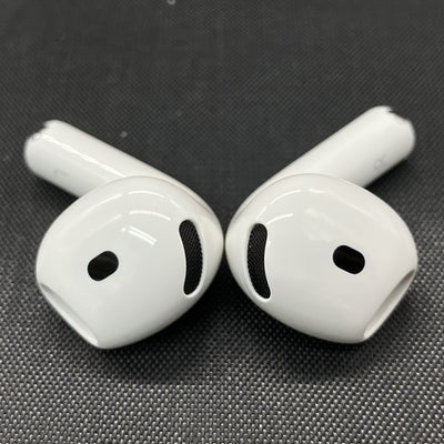 【中古】AirPods 4 MXP63J/A【秋葉原】