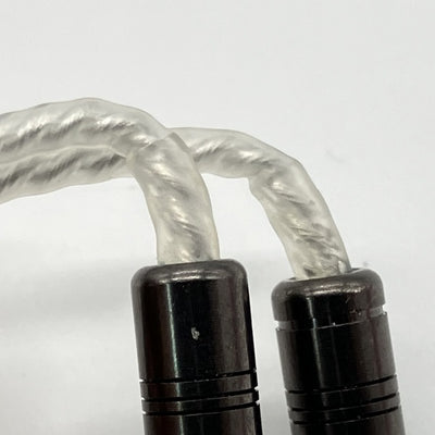 【中古】Axinite（アキシナイト） CIEM2Pin-4.4mm (イヤーループ仕様) 120cm【秋葉原】
