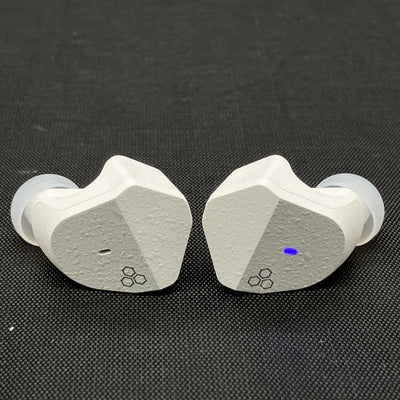 【中古】ZE3000 ホワイト 【FI-ZE3DPLTW-WHITE】【秋葉原】