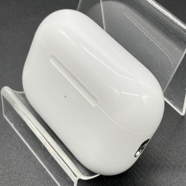 【中古】MagSafe充電ケース(USB-C)付きAirPods Pro(第2世代) MTJV3JA【秋葉原】