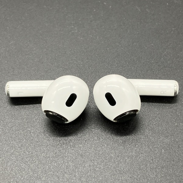 【中古】MagSafe充電ケース(USB-C)付きAirPods Pro(第2世代) MTJV3JA【秋葉原】