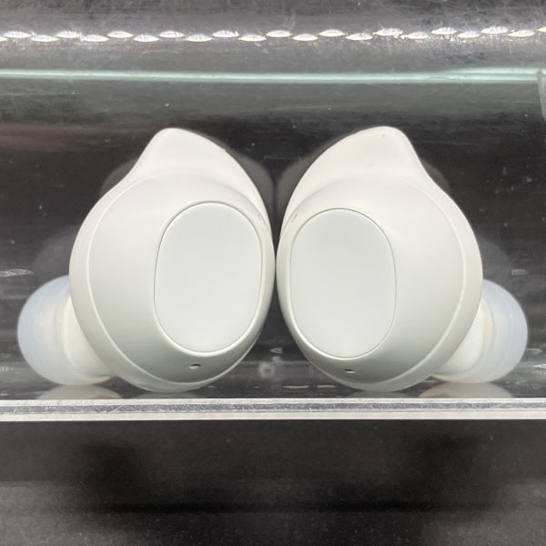 【中古】Galaxy Buds FE ホワイト 【SM-R400NZWAXJP】【秋葉原】