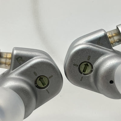 【中古】4U【日本橋】
