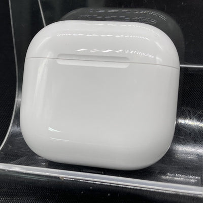 【中古】AirPods 4 MXP93J/A（アクティブノイズキャンセリング搭載）【秋葉原】