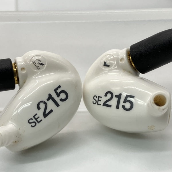 SHURE イヤホン UNIシリーズ SE215SPE-W+UNI-A ホワイト : 高音質 / 高遮音(中古品) SHURE 【中古】SE215SPE ホワイト UNIケーブル付属【SE215SPE-W-UNI-A