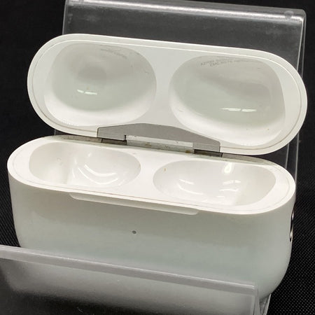 [中古] AirPods Pro2(Lightning) ネイビーケース付き Apple AirPods Pro 2nd Generation LIGHTNING Right Airpods