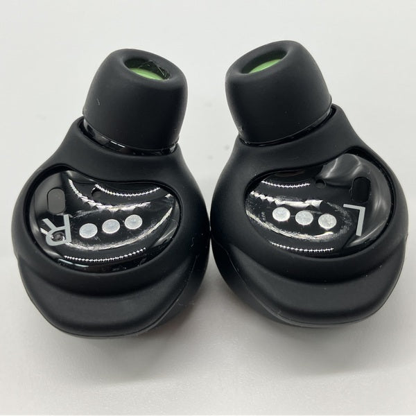 【中古】EchoBuds 第2世代（ワイヤレス対応充電ケース）【日本橋】