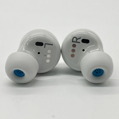 【中古】EchoBuds 第2世代（ワイヤレス非対応充電ケース）【秋葉原】