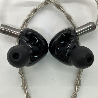 【中古】Skuld【日本橋】