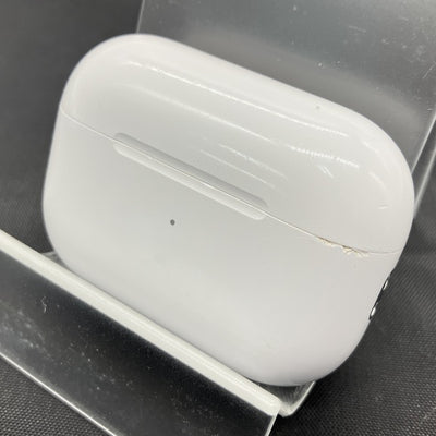 【中古】MagSafe充電ケース(USB-C)付きAirPods Pro(第2世代) MTJV3JA【秋葉原】
