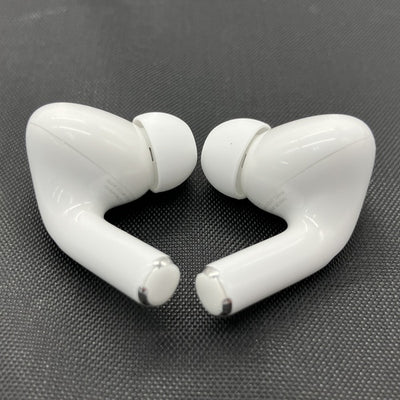 【中古】MagSafe充電ケース(USB-C)付きAirPods Pro(第2世代) MTJV3JA【秋葉原】