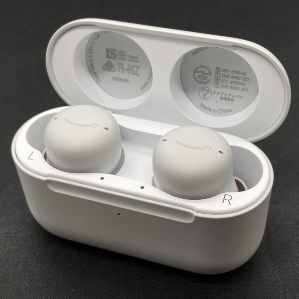 【中古】EchoBuds 第2世代（ワイヤレス非対応充電ケース）【秋葉原】