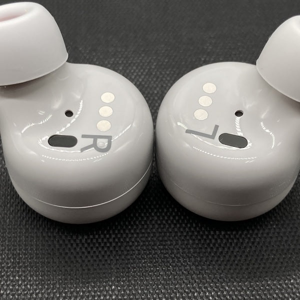 【中古】EchoBuds 第2世代（ワイヤレス非対応充電ケース）【秋葉原】