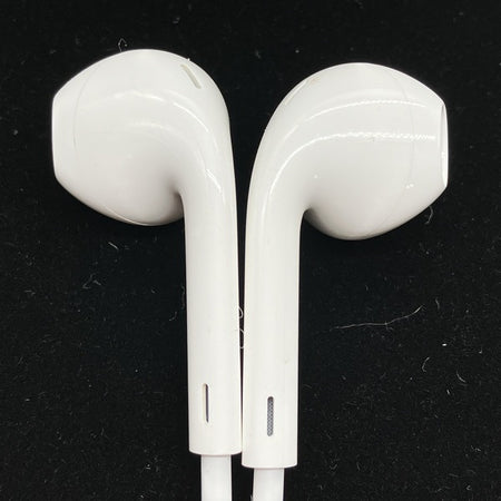 Apple - のんのん出品 Apple 【中古】EarPods with Lightning Connector【名古屋】 – e