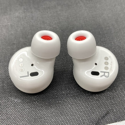 【中古】EchoBuds 第2世代（ワイヤレス非対応充電ケース）【秋葉原】