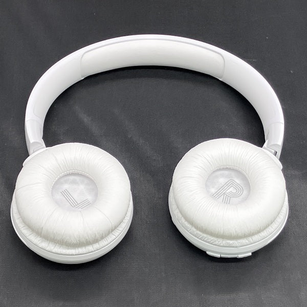 【中古】TUNE 520BT ホワイト【JBLT520BTWHT】【秋葉原】