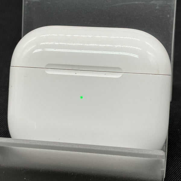 Apple 【中古】AirPods Lightning 充電ケース (第3世代)【秋葉原