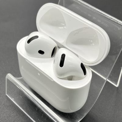 【中古】AirPods 4 MXP93J/A（アクティブノイズキャンセリング搭載）【秋葉原】