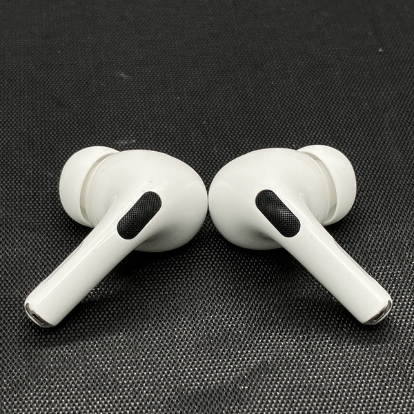 【中古】MagSafe充電ケース(USB-C)付きAirPods Pro(第2世代) MTJV3JA【秋葉原】