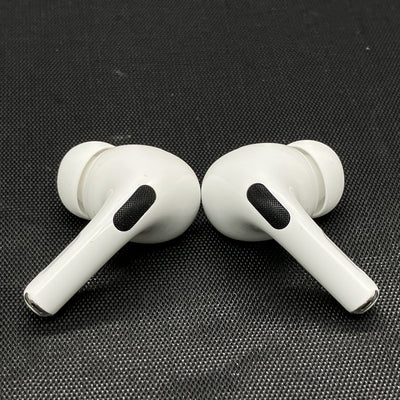 【中古】MagSafe充電ケース(USB-C)付きAirPods Pro(第2世代) MTJV3JA【秋葉原】