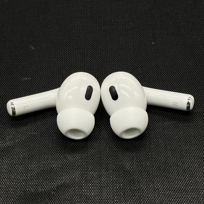 【中古】MagSafe充電ケース(USB-C)付きAirPods Pro(第2世代) MTJV3JA【秋葉原】