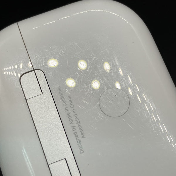 【中古】MagSafe充電ケース(USB-C)付きAirPods Pro(第2世代) MTJV3JA【秋葉原】