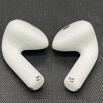 【中古】AirPods 4 MXP93J/A（アクティブノイズキャンセリング搭載）【日本橋】