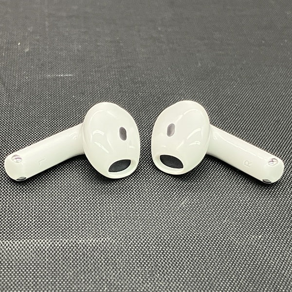 【中古】AirPods 4 MXP93J/A（アクティブノイズキャンセリング搭載）【日本橋】