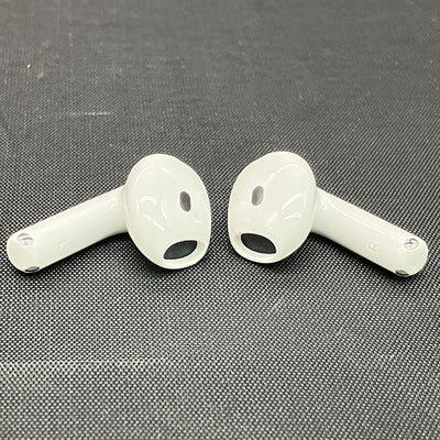 【中古】AirPods 4 MXP93J/A（アクティブノイズキャンセリング搭載）【日本橋】