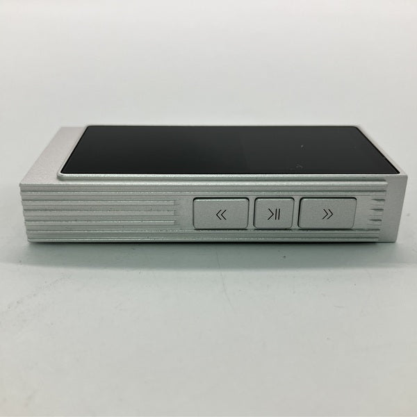 【中古】UA6 Silver【秋葉原】