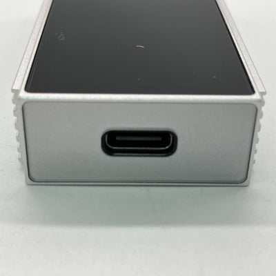 【中古】UA6 Silver【秋葉原】