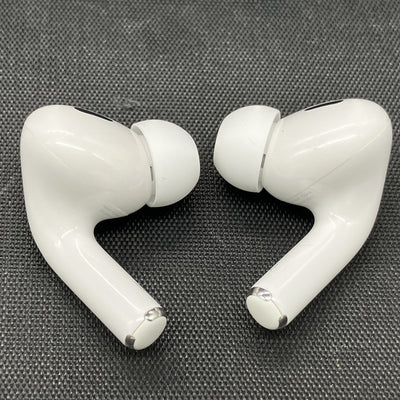 【中古】MagSafe充電ケース(USB-C)付きAirPods Pro(第2世代) MTJV3JA【日本橋】