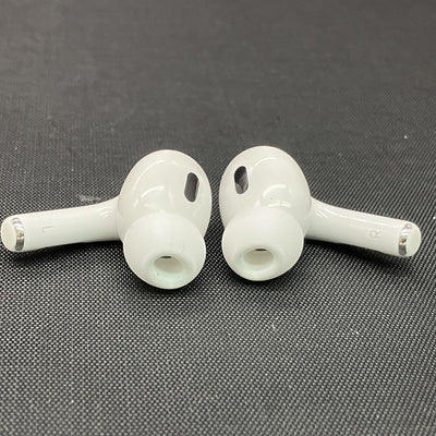 【中古】MagSafe充電ケース(USB-C)付きAirPods Pro(第2世代) MTJV3JA【日本橋】